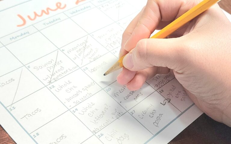 meal plan paper calendar